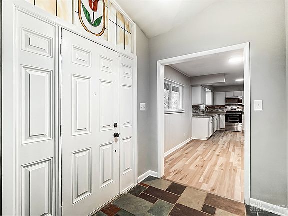 3rd image of 5664 Bernie Dr