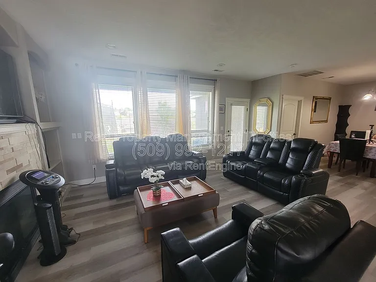 4801 Pinehurst Dr — Photo 3