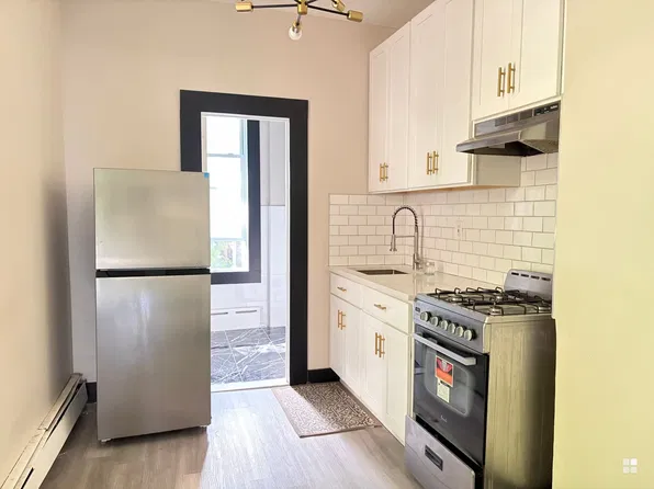 61 Laidlaw Avenue image 1 of 6