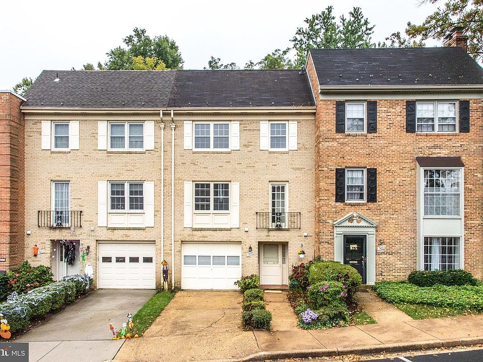 1st image of 7409 Hallcrest Dr