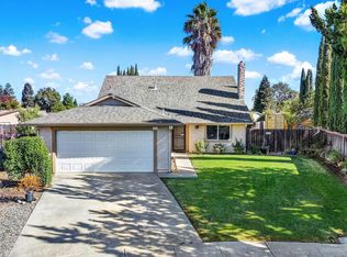 140 Hyannis Ct, Vacaville, CA 95687