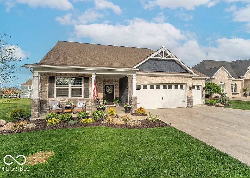 1st image of 13900 N Cottage Grove Ct