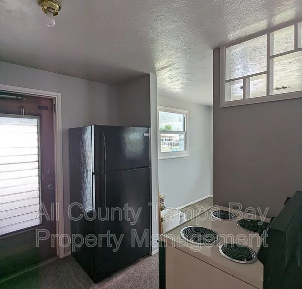 6021 W Hanna Ave — Photo 4
