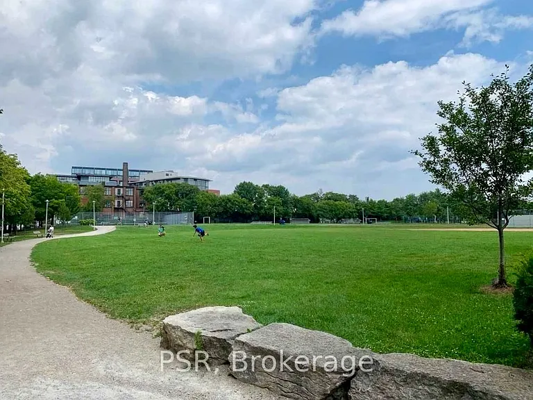 35 Wabash Ave #205 — Photo 10