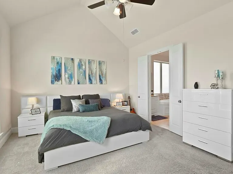 5665 Lightfoot Ln — Photo 17