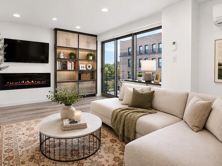 2360 Amsterdam Ave #R6A — Photo 5