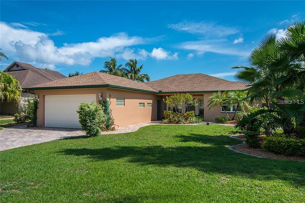 4 Treasure Ln, Treasure Island, FL 33706 Zillow