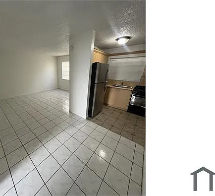 334 E 21st St #1 — Photo 1