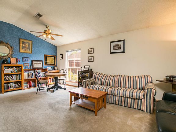 4th image of 6915 Weston Pl NW