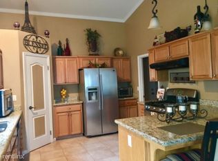 2032 University Ave, Madera, CA 93637
