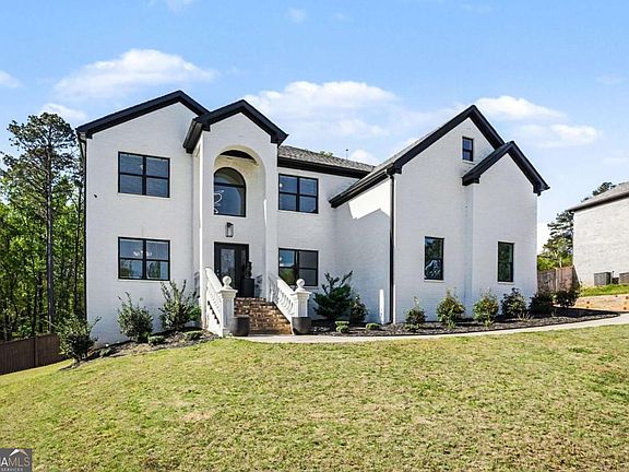 3rd image of 130 Serenity Way SE