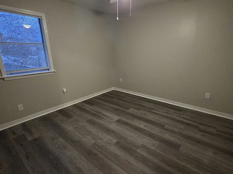 910B Glastonbury Cir — Photo 18