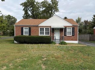 1150 S New Florissant Rd, Florissant, MO 63031