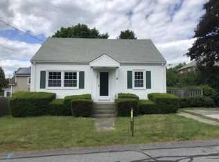 65 Cliff Ave, Swansea, MA 02777