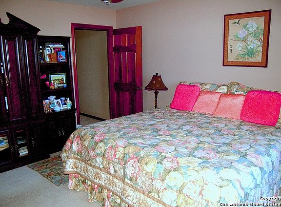 3rd image of 2465 Connie Dr