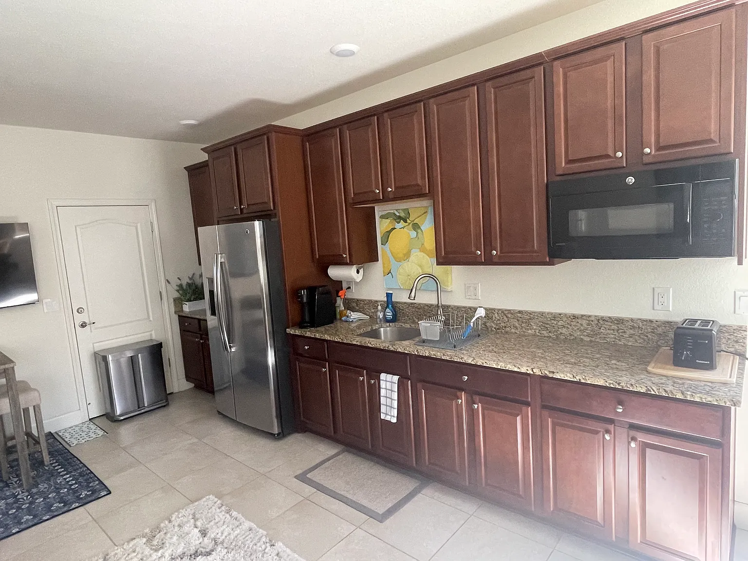 1 bed, 650 sqft, $1,950 — Photo 2