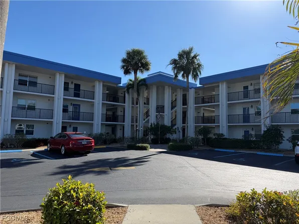 1828 Pine Valley Dr APT 209, Fort Myers, FL 33907
