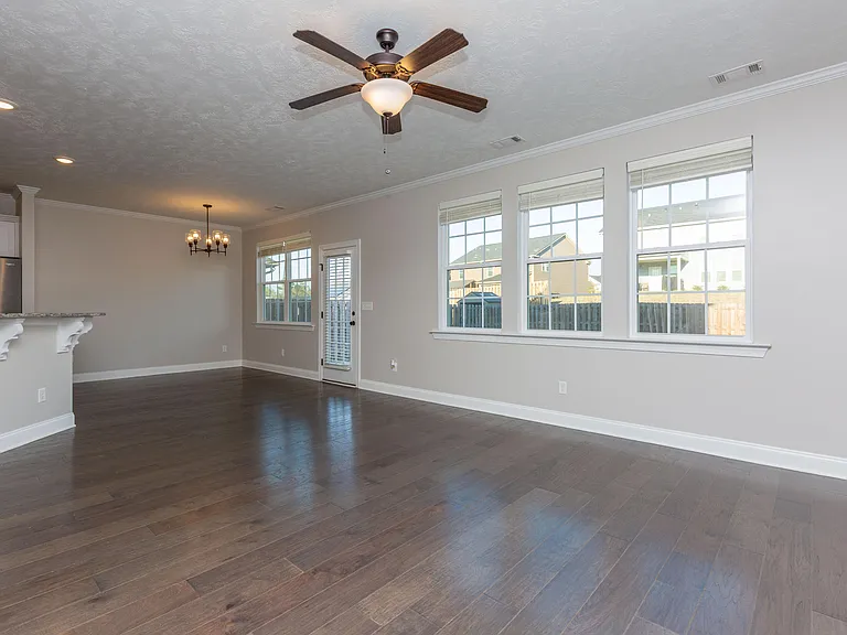 5105 Heathbrook Dr — Photo 33
