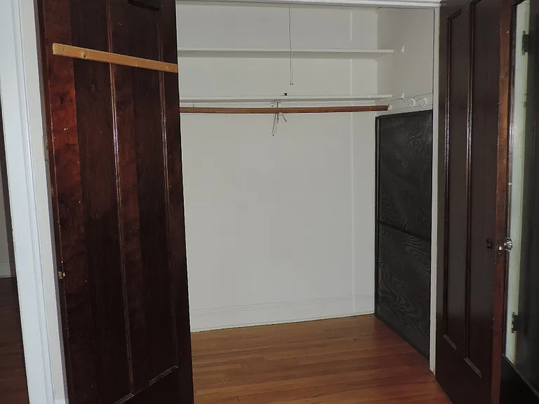 1107 Lake St #28 — Photo 11