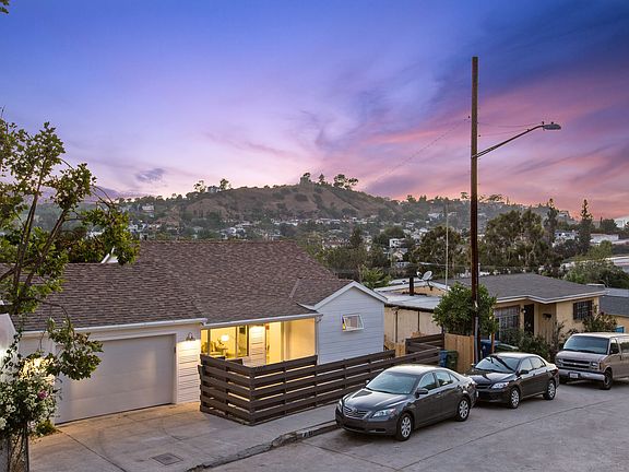 3rd image of 4101 W Avenue 42