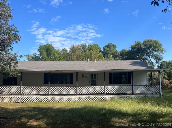 744 Harper Valley Rd, Kiowa, OK 74553