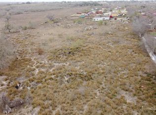 18937 La Gloria Rd, Elmendorf, TX 78112