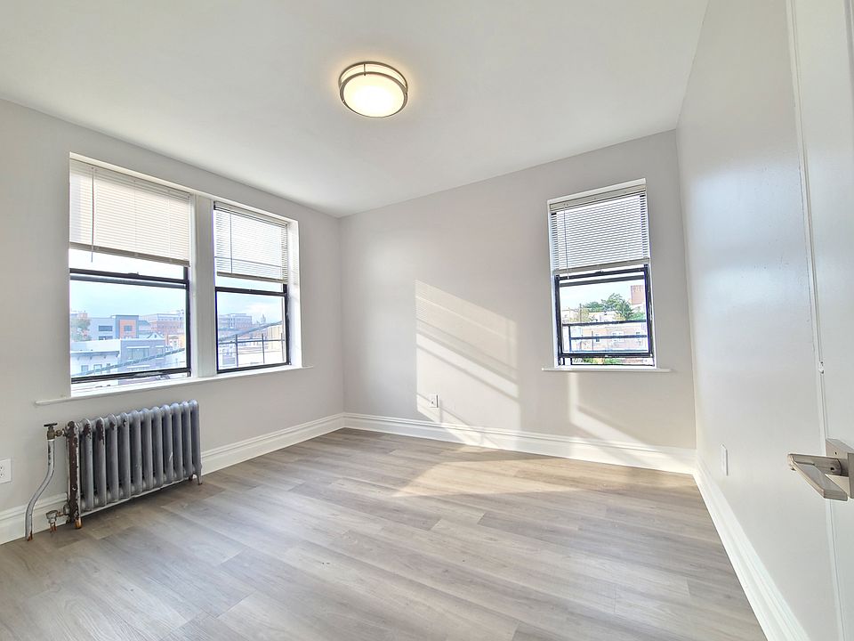 2nd image of 110 61st St #23E