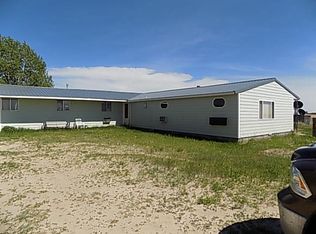 29782 N County Line Rd, Stapleton, NE 69163