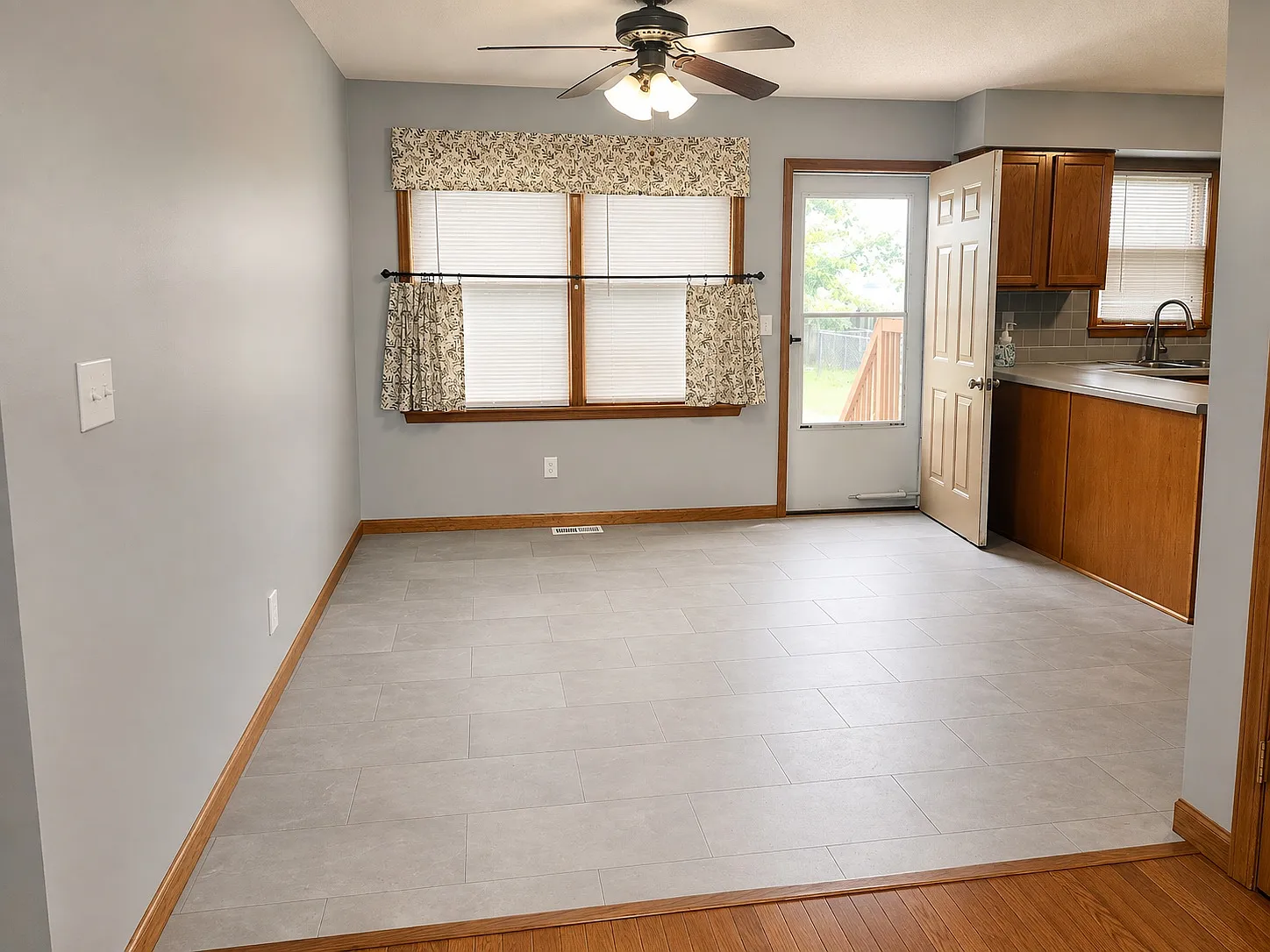 3 bed, 1.5 bath, 1106 sqft, $1,950 — Photo 3