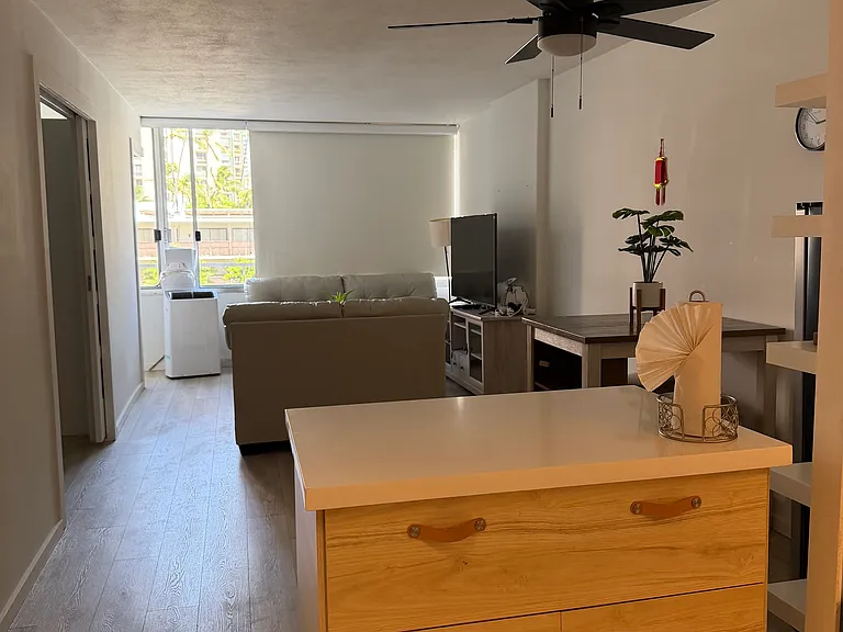 435 Seaside Ave #203 — Photo 18