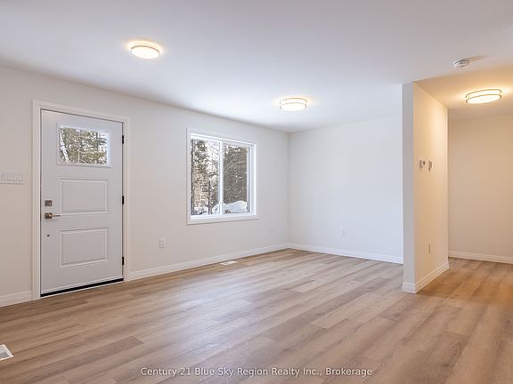 3rd image of 113 Riverside Dr