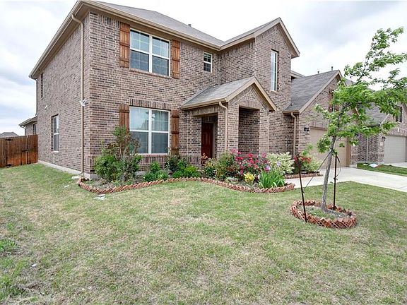 3rd image of 965 Crest Breeze Dr