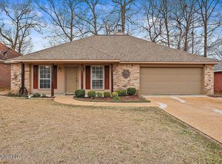 213 Cherrybark Ln, Brandon, MS 39047