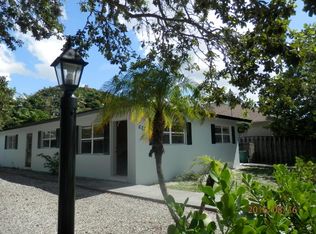 623 92nd Ave N UNIT B, Naples, FL 34108