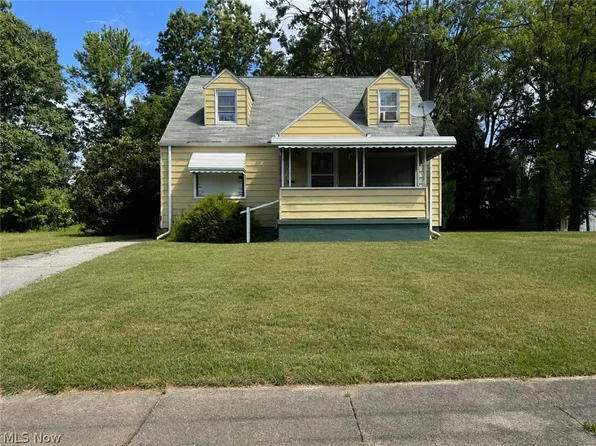 372 E Philadelphia Ave, Youngstown, OH 44507