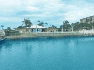 10351 Regal Dr APT 1, Largo, FL 33774