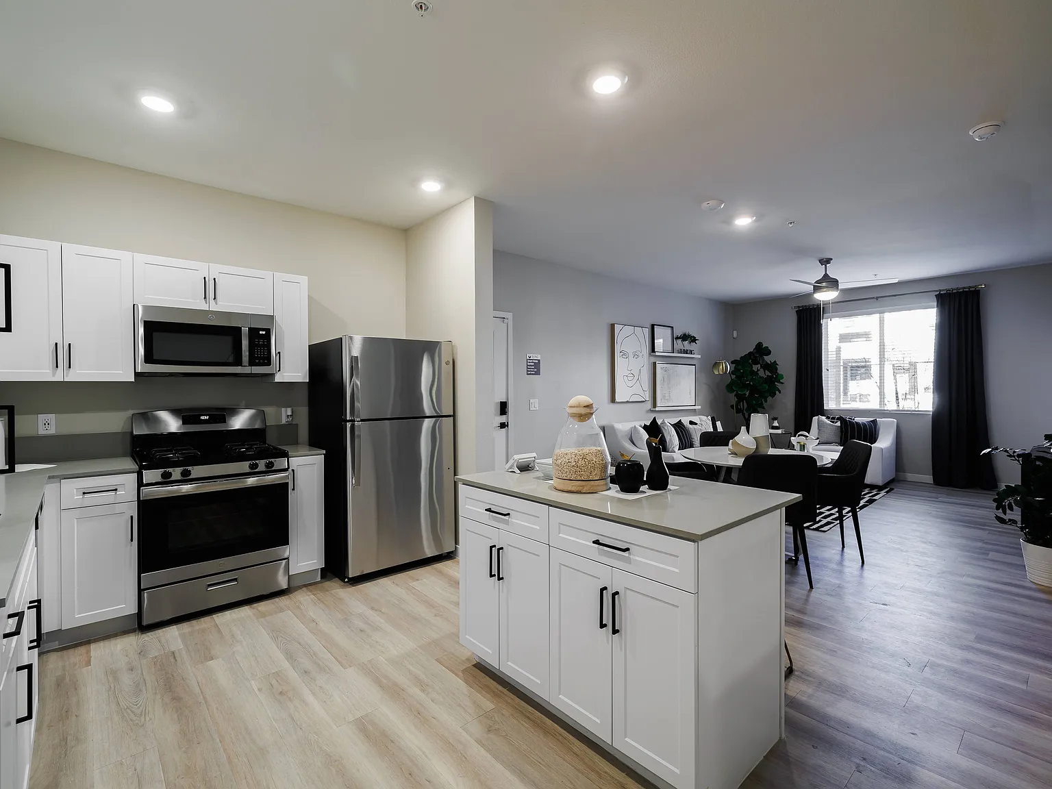 SYNC APARTMENT HOMES — Photo 4
