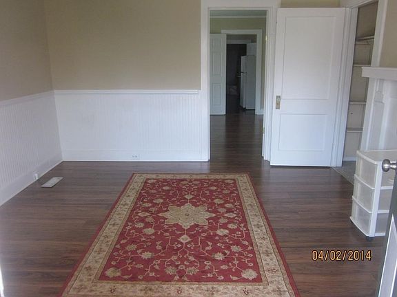 3rd image of 6 Bentwood Dr