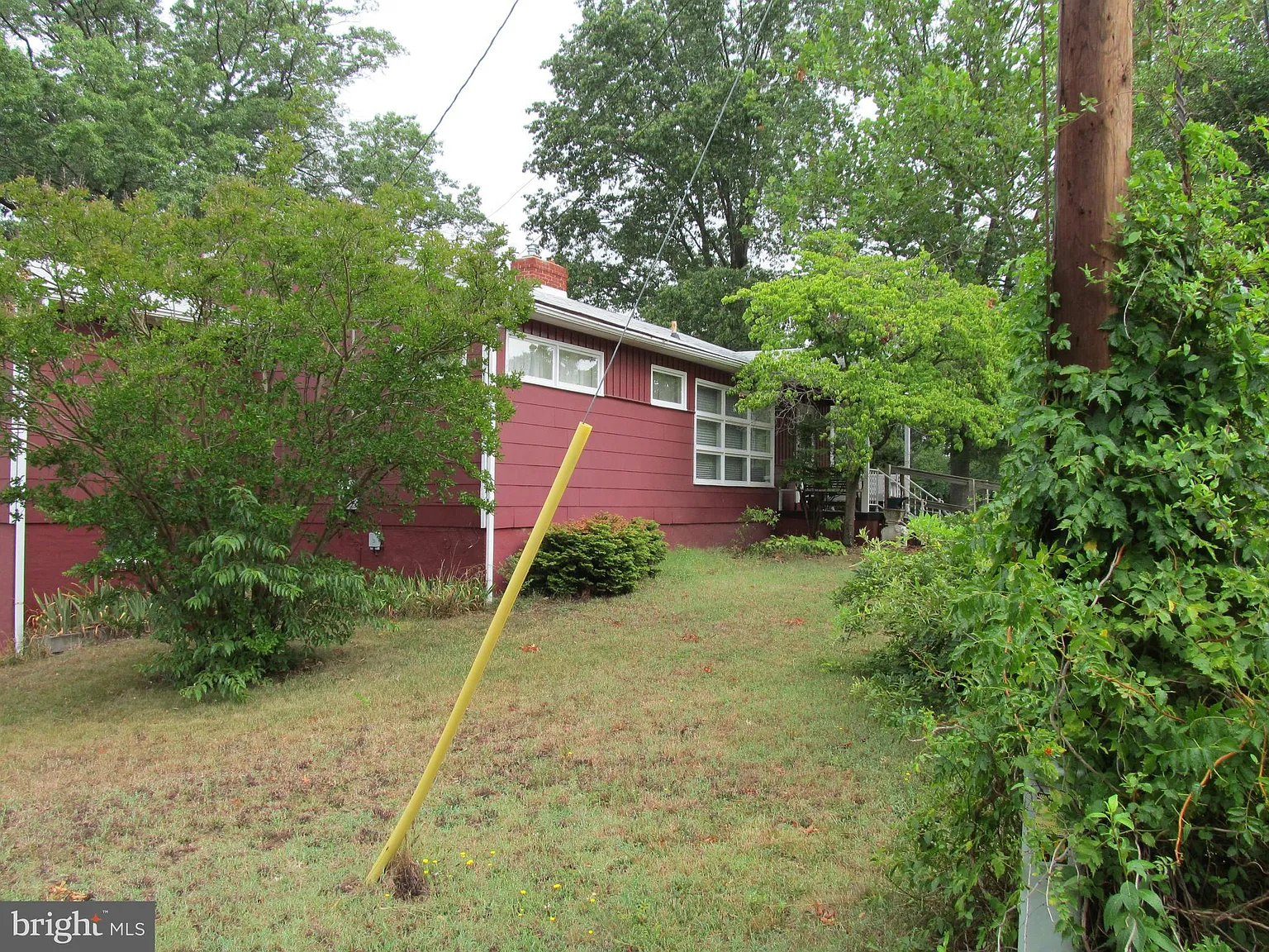 3100 Chestnut Dr photo 1