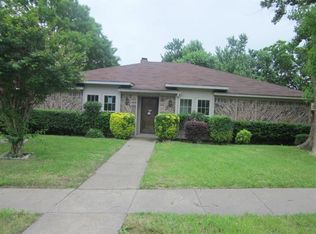 4726 Las Palmas Ct, Garland, TX 75043