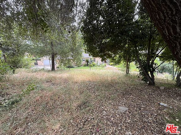 4th image of 1457 Cheviotdale Dr