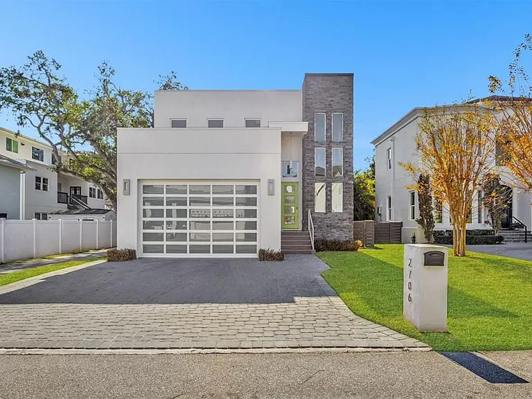 2706 W Trilby Ave — Photo 11
