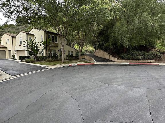 5th image of 882 Sunset Pl