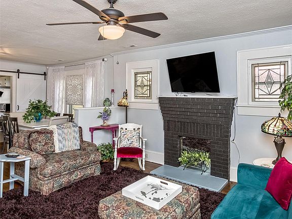 4th image of 13 Norton Dr