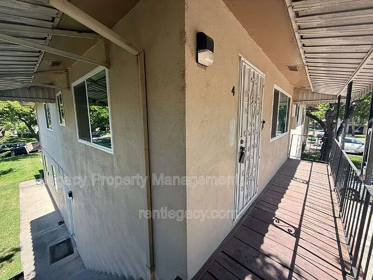 5174 Connecticut Dr #4 — Photo 14