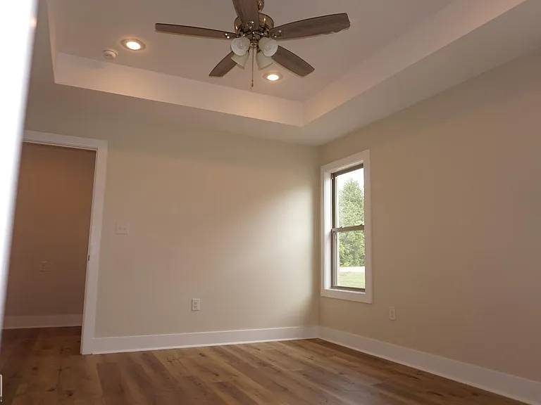 1814 N Oak St — Photo 14