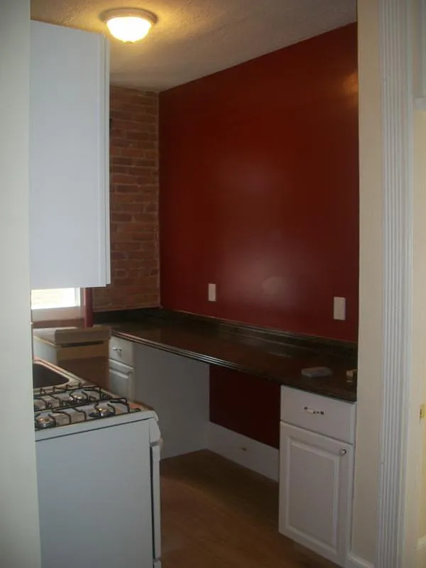 Building Photo - 462 Park Dr #9