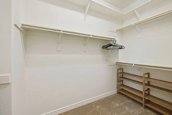 211 E Brinley Dr — Photo 27