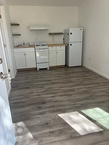 2513 Crawford St #3 Photo 1