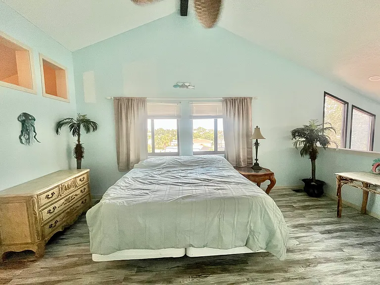 6135 N Lagoon Dr #301 — Photo 18